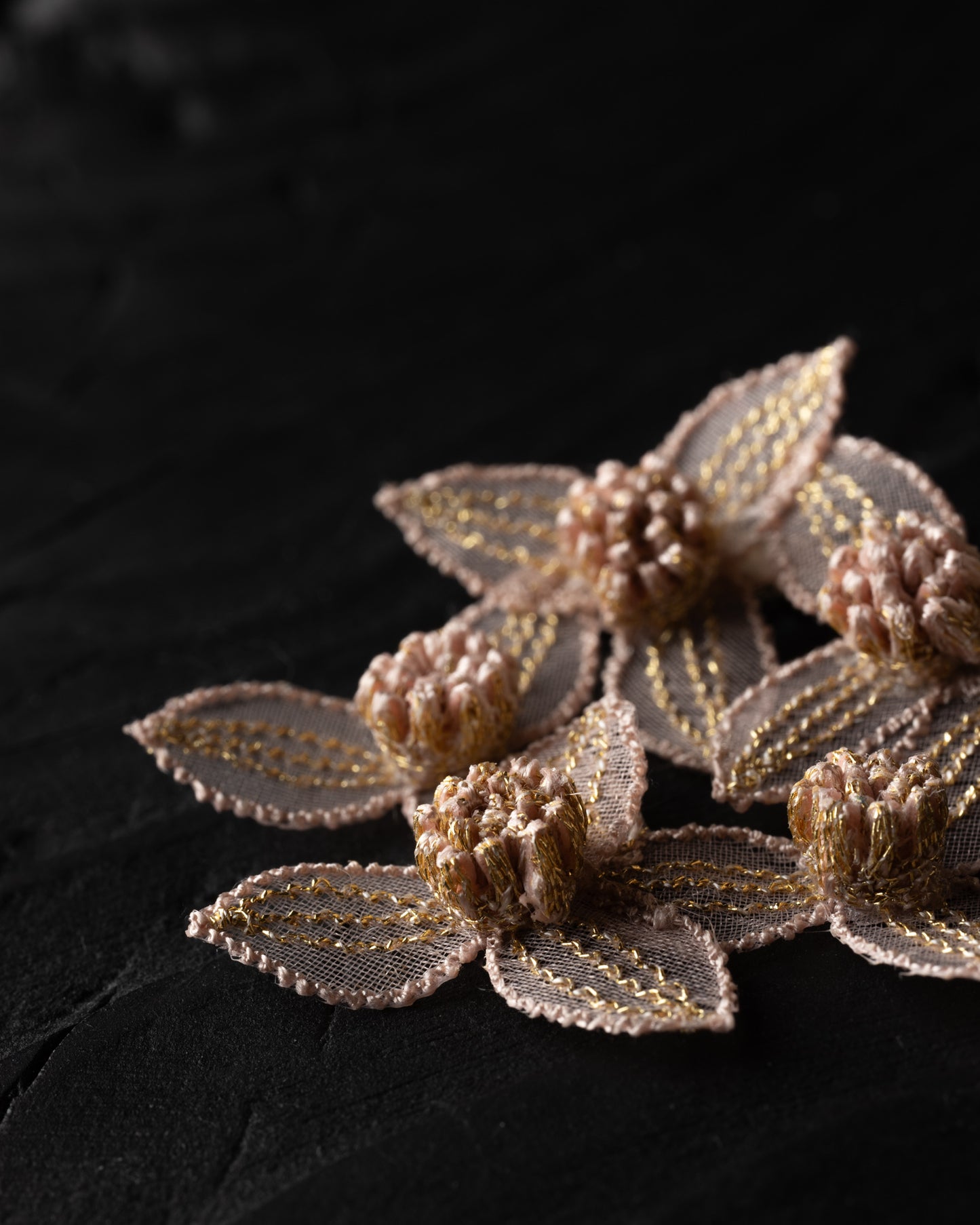 TSUYUKUSA BOUQUET brooch Pink