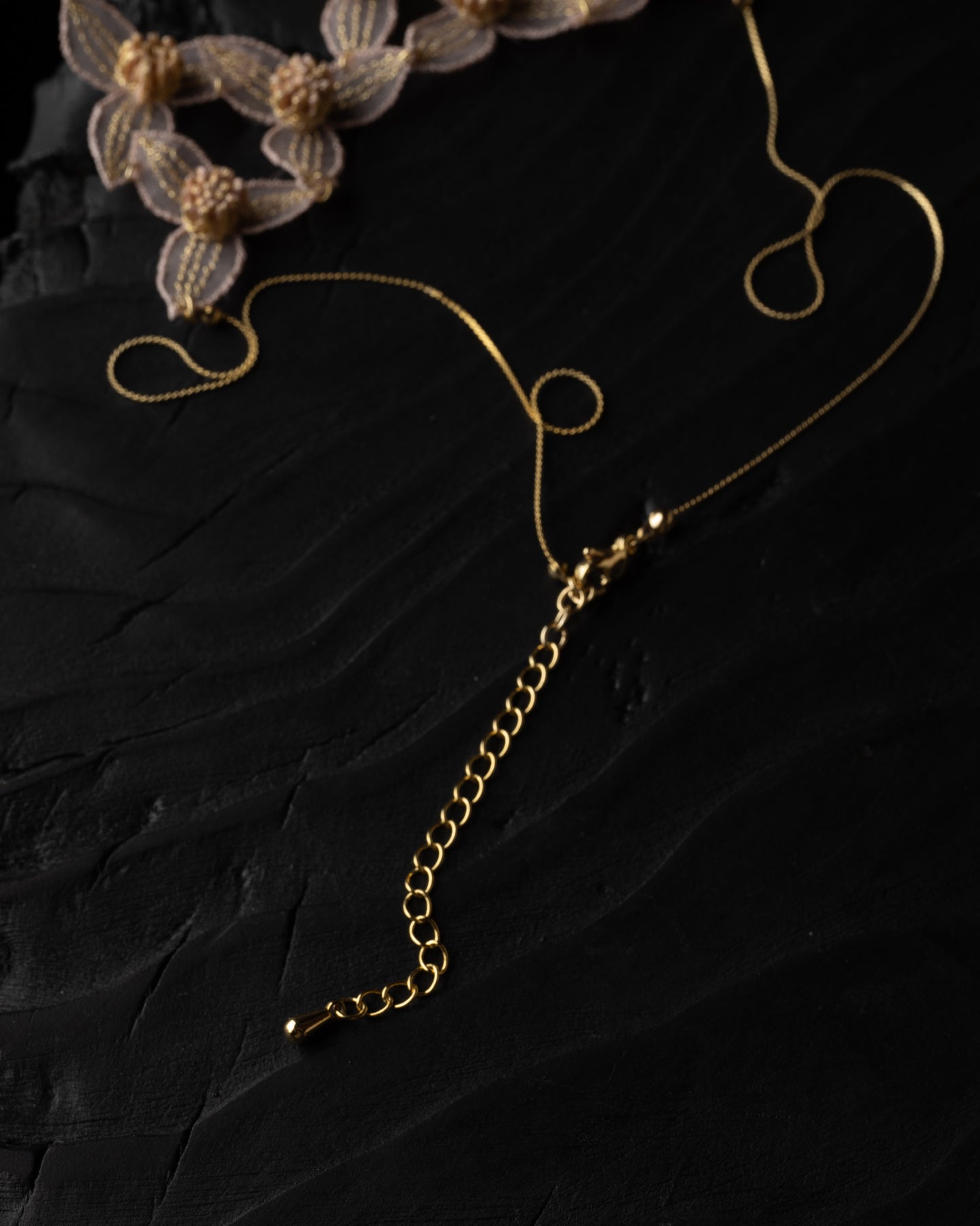 TSUYUKUSA COLLAR necklace Pink