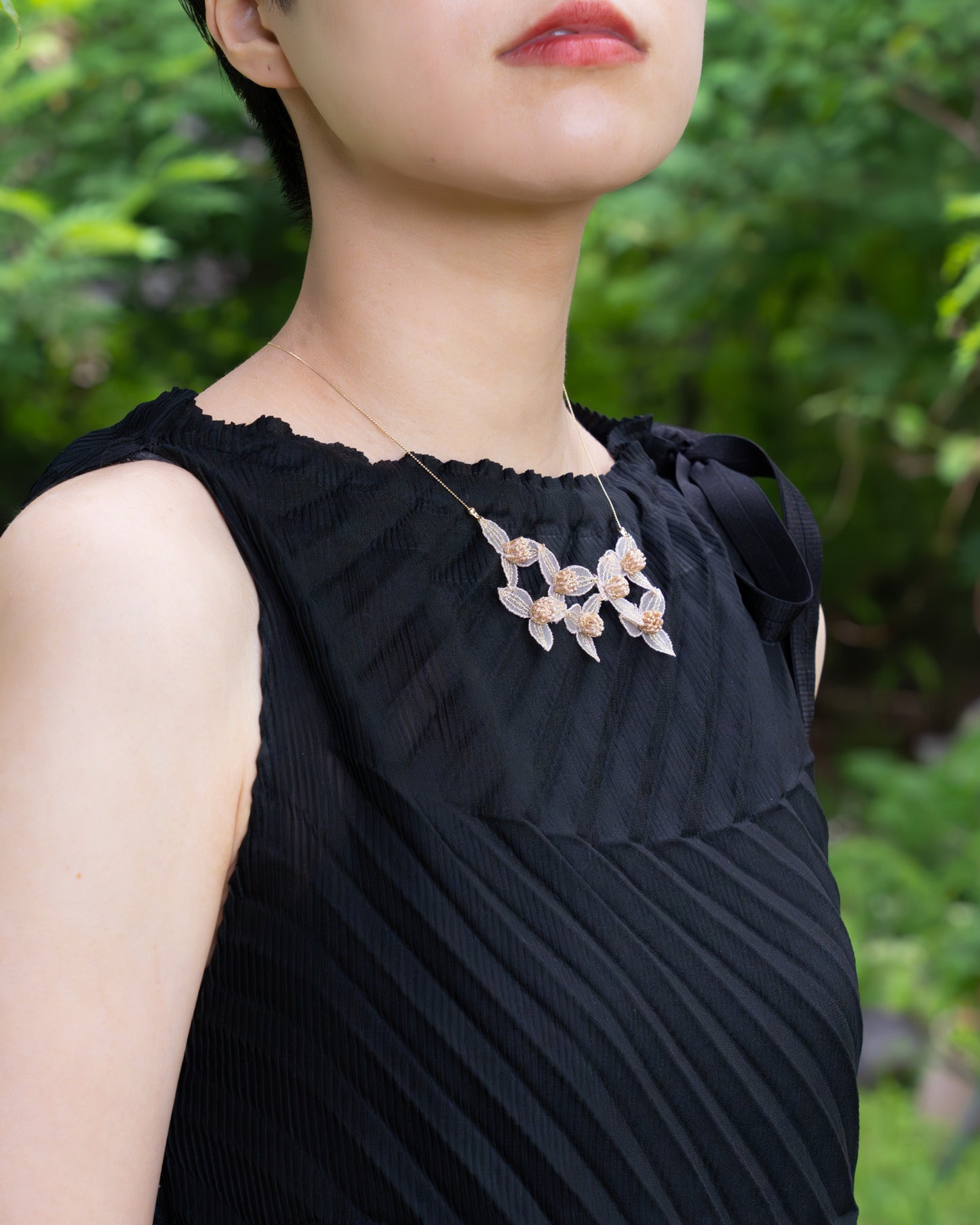 TSUYUKUSA COLLAR necklace Pink