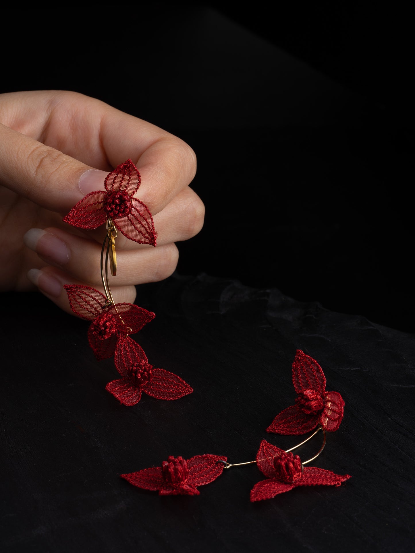 TSUYUKUSA pierce/earring Red
