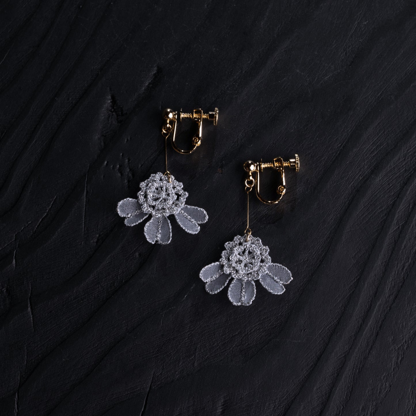 WHITE LACE pierce/earring