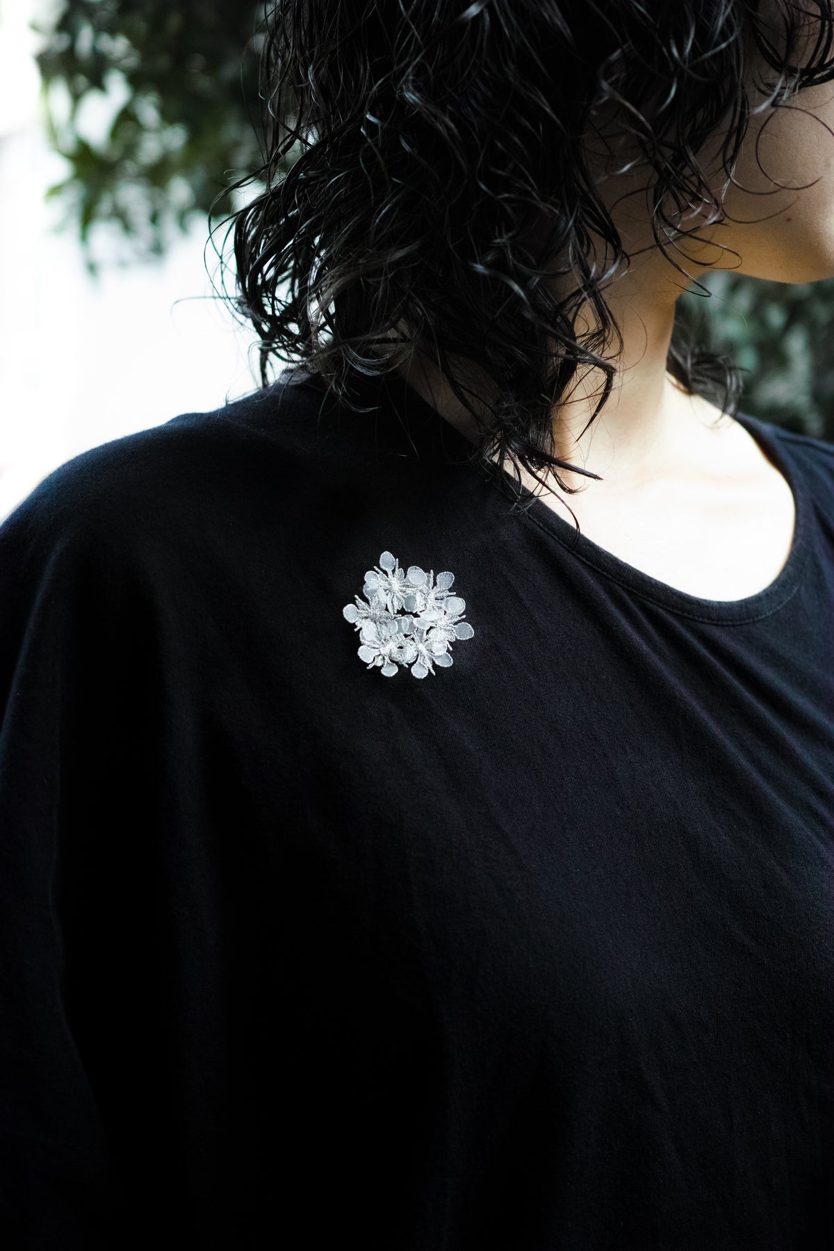 KUMOMAGUSA BOUQUET brooch