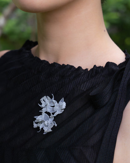 EBINE brooch