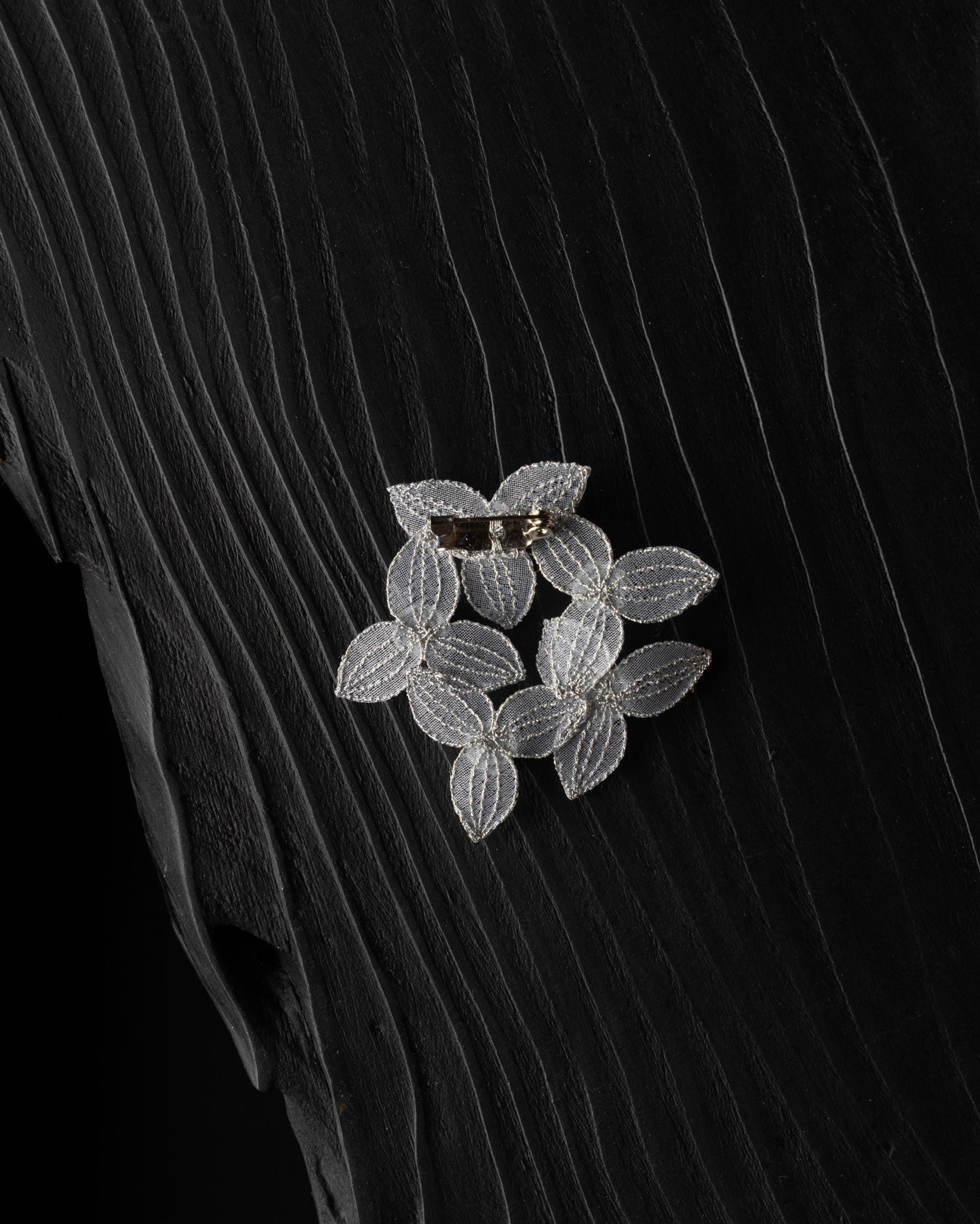 TSUYUKUSA BOUQUET brooch Silver