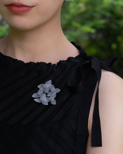 TSUYUKUSA BOUQUET brooch Silver