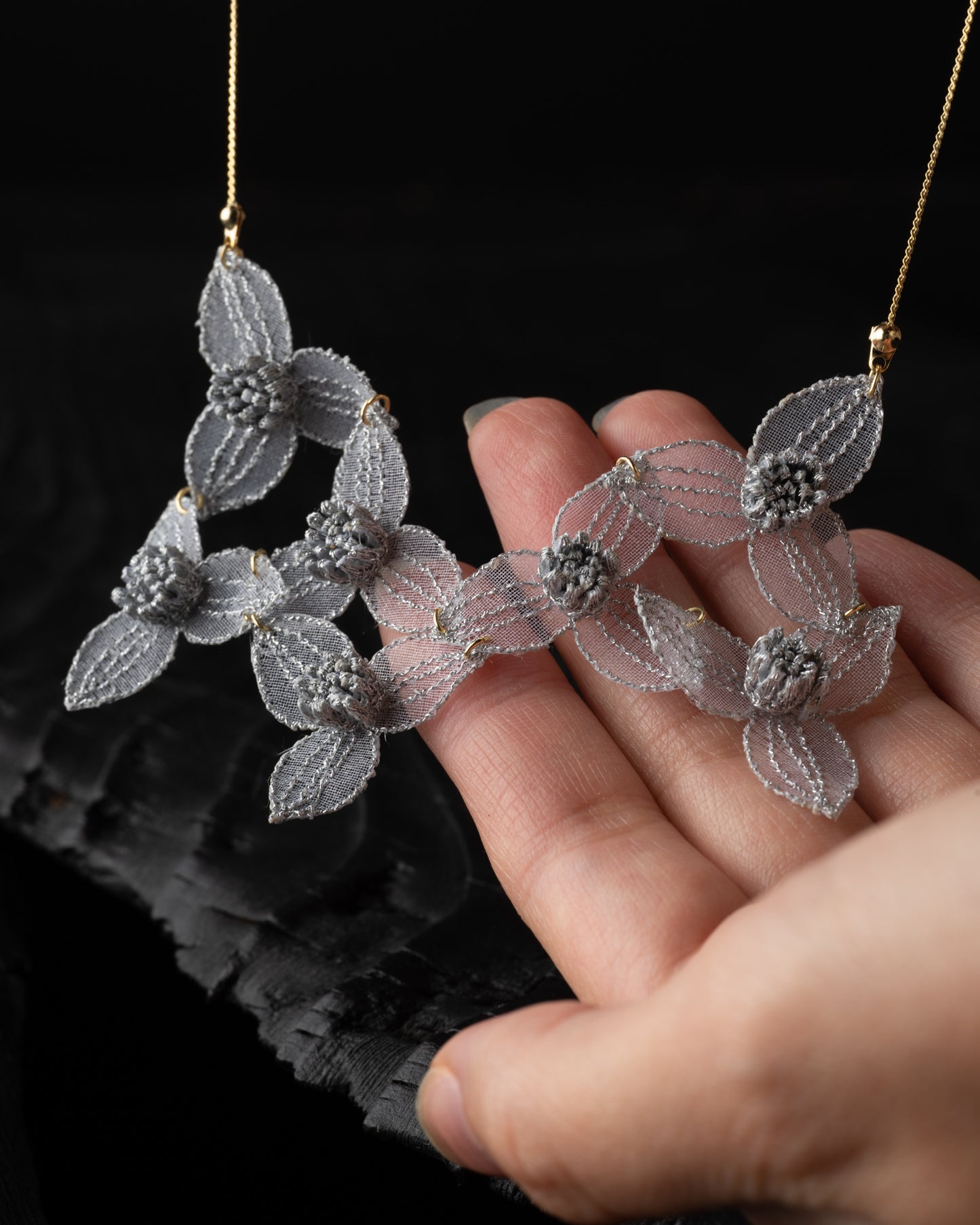 TSUYUKUSA COLLAR necklace Silver
