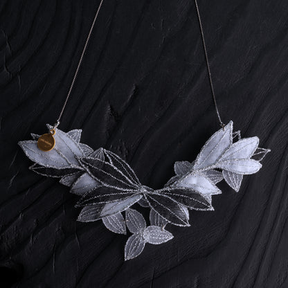 TSUYUKUSA necklace Silver