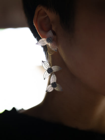 TSUYUKUSA pierce/earring Silver