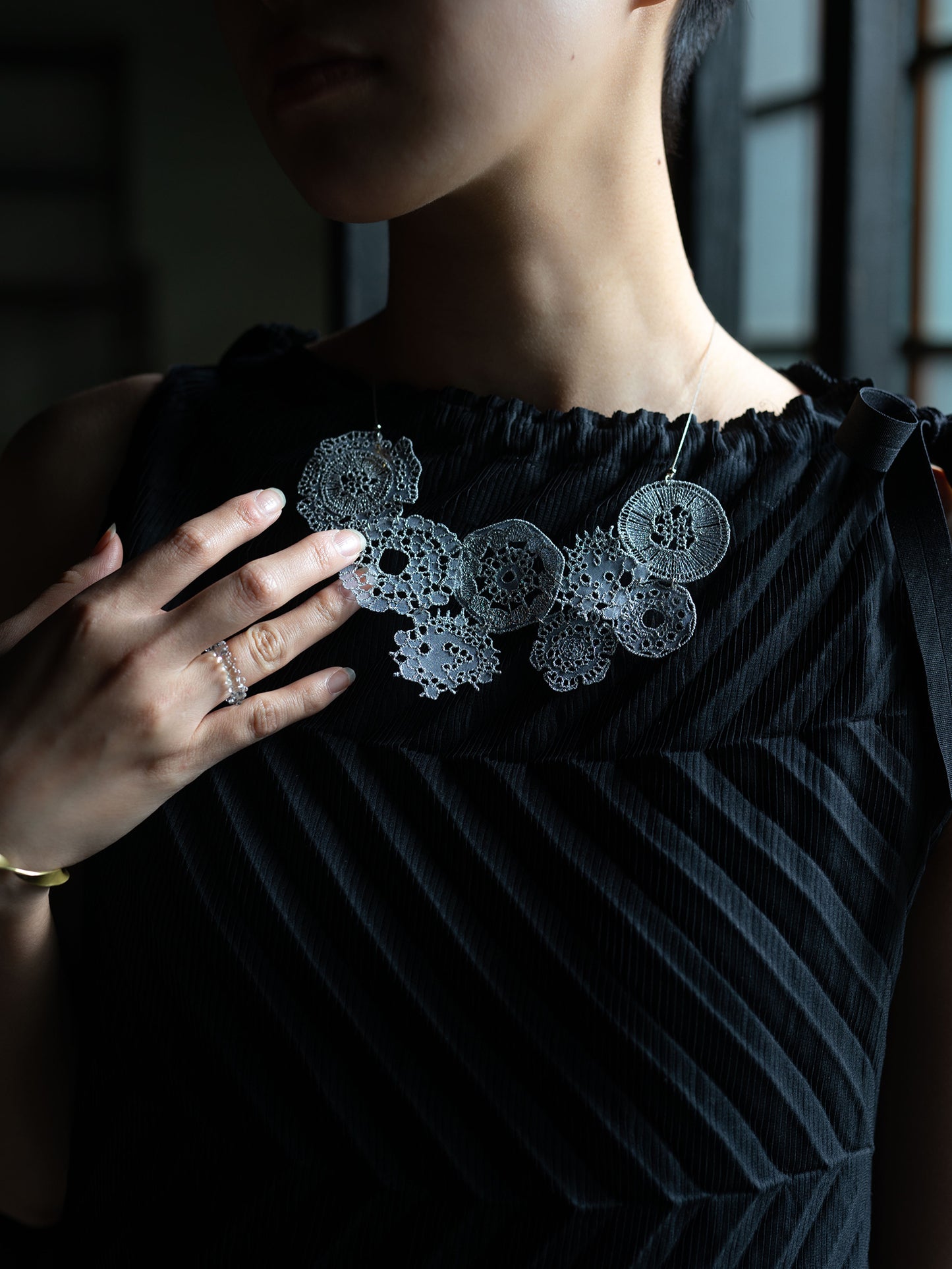 維管束 lace necklace Silver